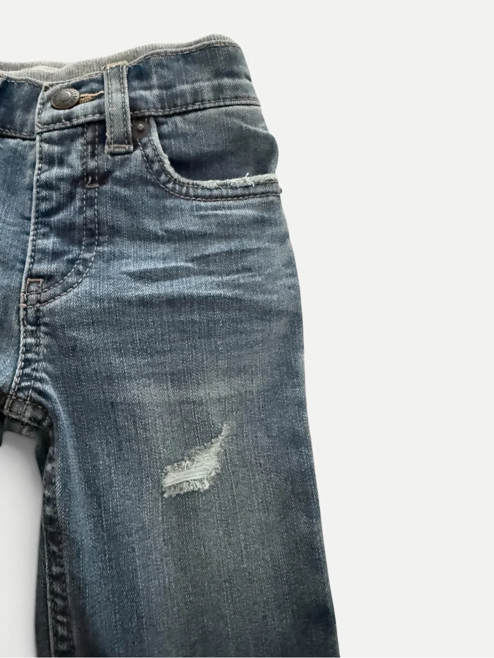 Levi’s Baby 9M Pull-On Jeans Vintage Sky Distressed Cuffed Stretch Denim NWT